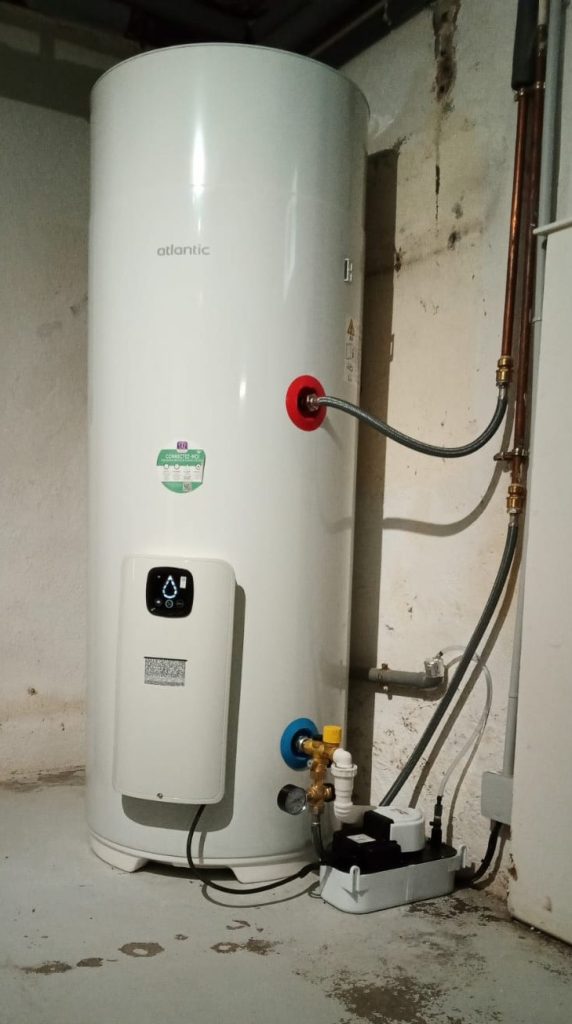 Installation de solutions solaires PV avec certification RGE Roanne